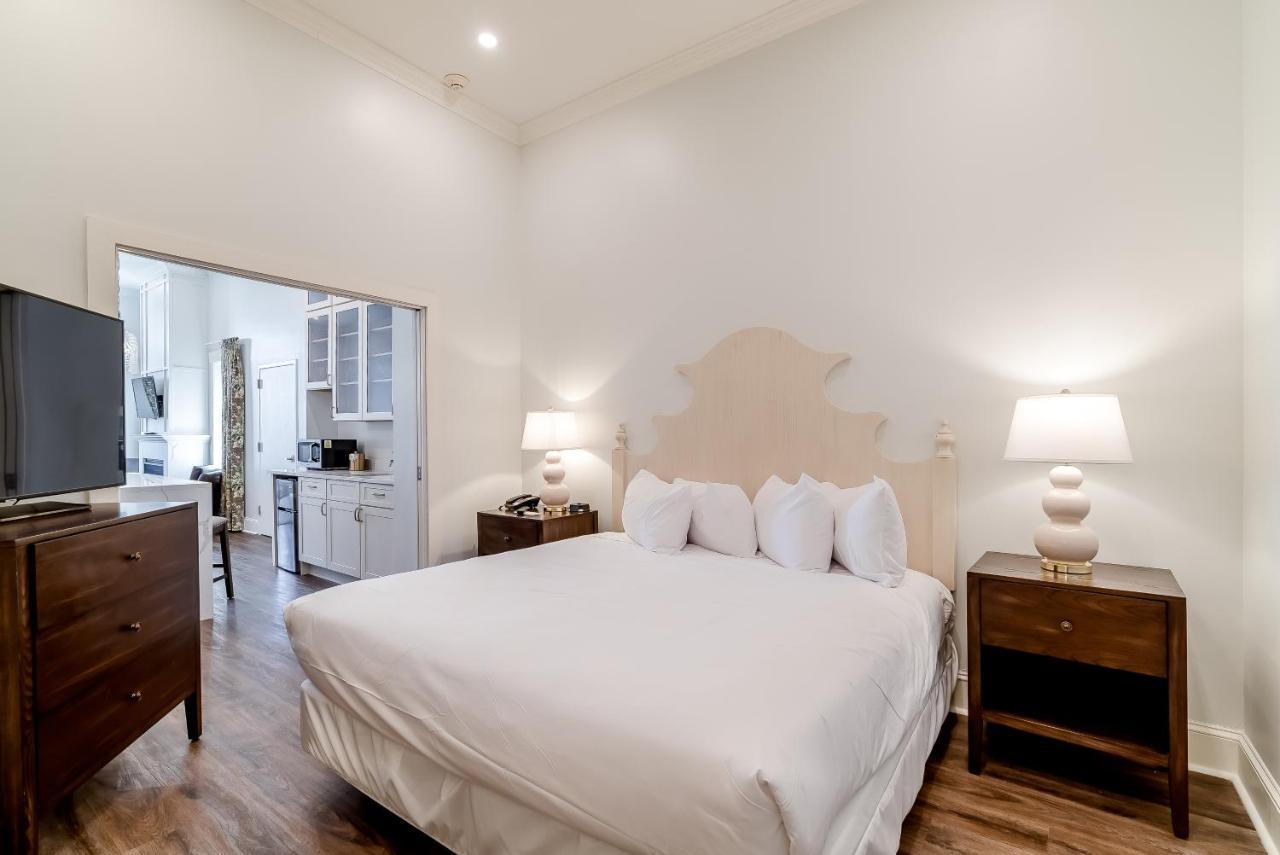 Chateau Renault Egg Harbor City Eksteriør billede